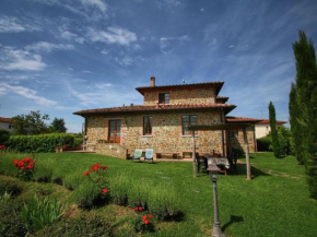 Blissful Cottage in Lucignano with Shared Swimming Pool, Lucignano